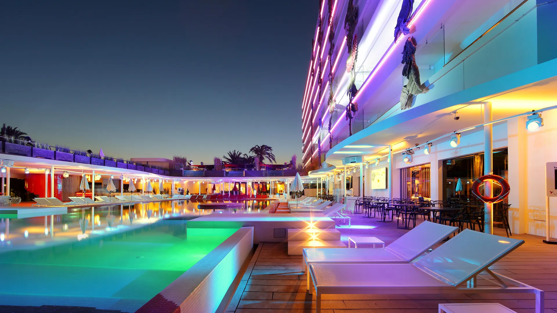 The Unexpected Ibiza Hotel - Ushuaia Club Entrance Included (Adults Only) Playa d'en Bossa 5*,
