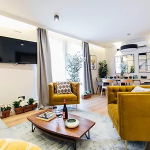 Modern And Luxury- 2bd 2bth- Socorro Seville