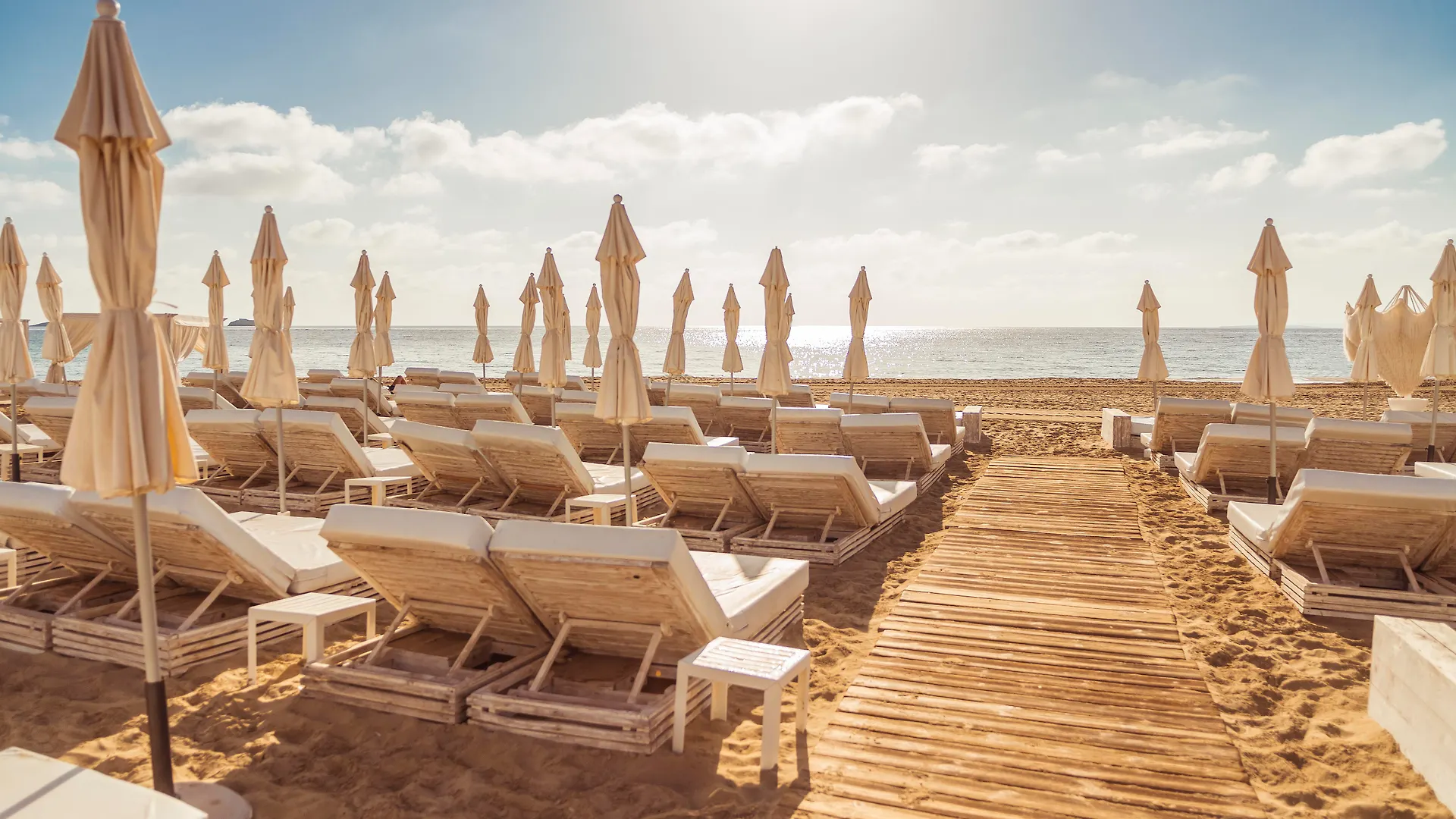 The Unexpected Ibiza Hotel - Ushuaia Club Entrance Included (Adults Only)